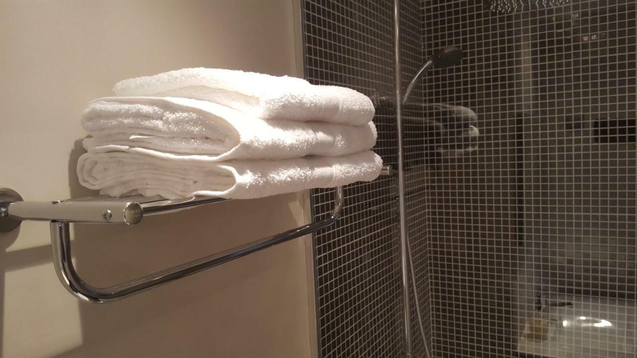 Apartamento Funchal Com Piscina ภายนอก รูปภาพ