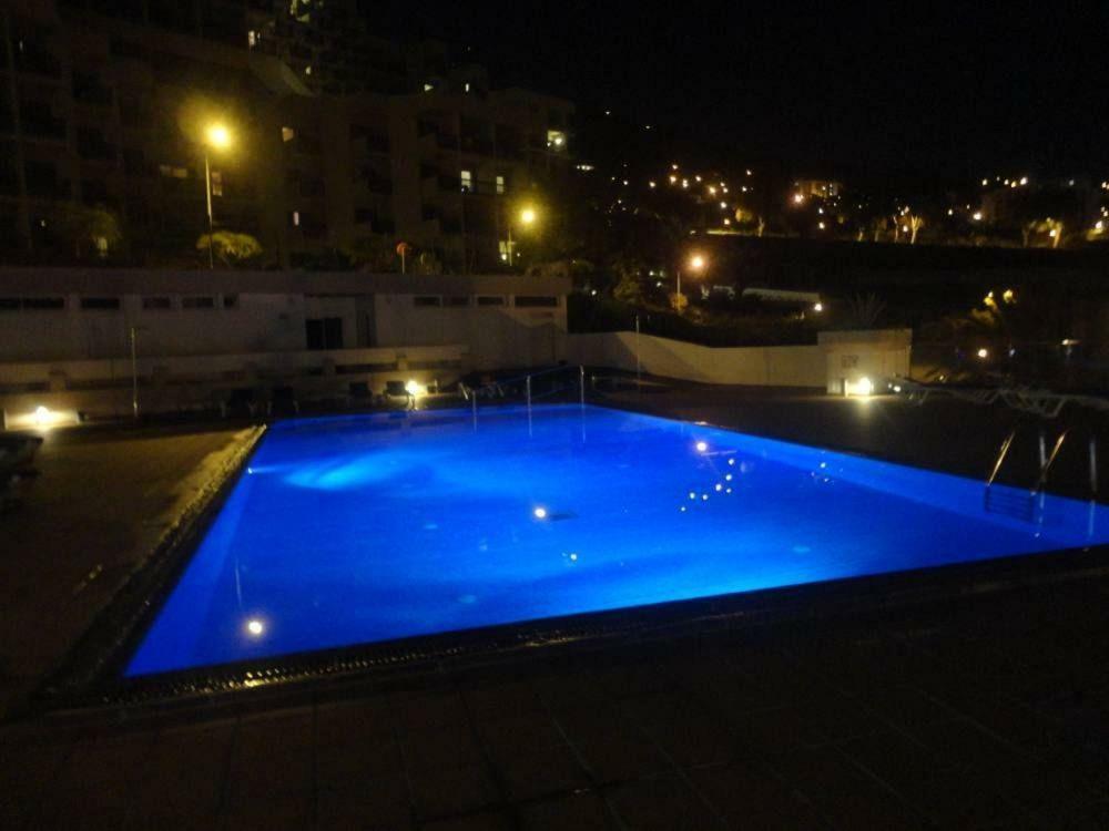Apartamento Funchal Com Piscina ภายนอก รูปภาพ