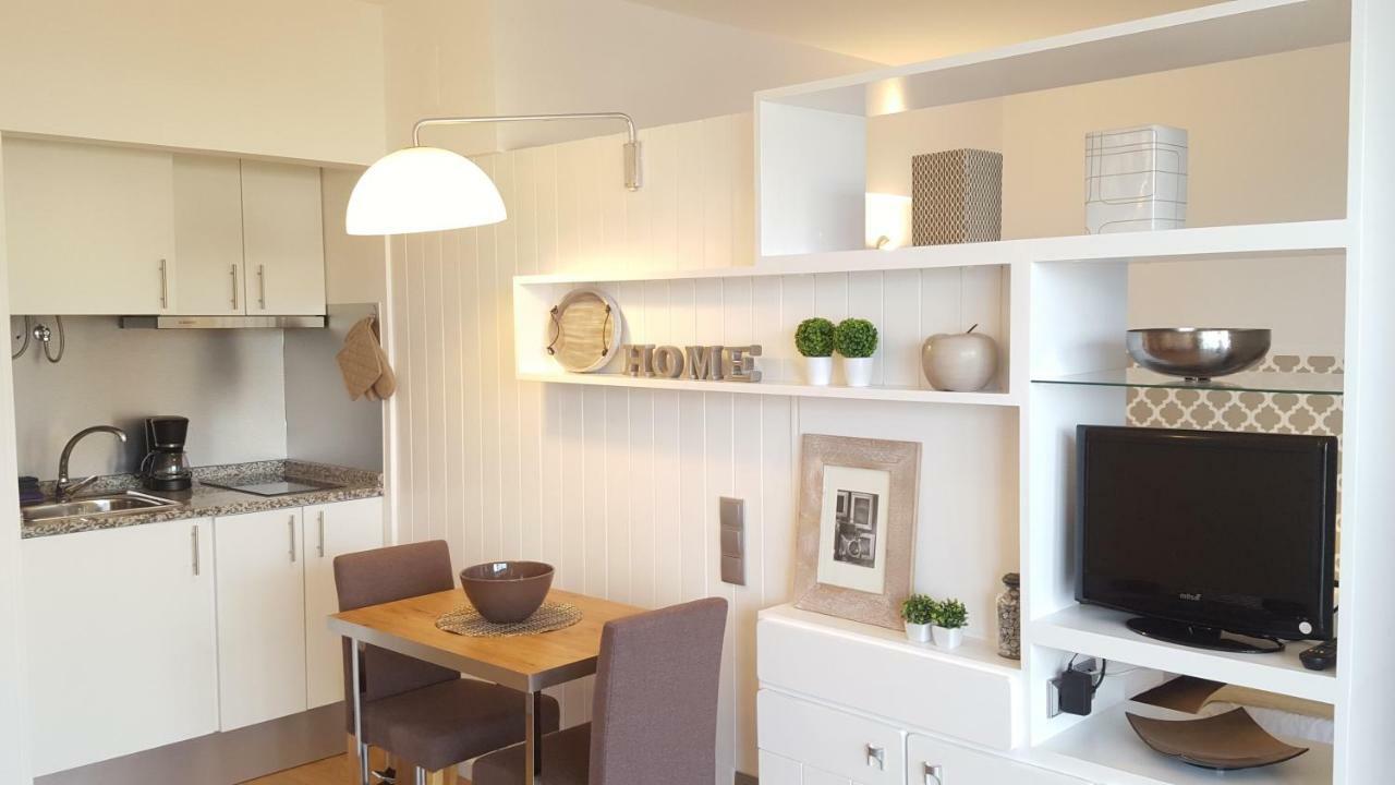 Apartamento Funchal Com Piscina ภายนอก รูปภาพ